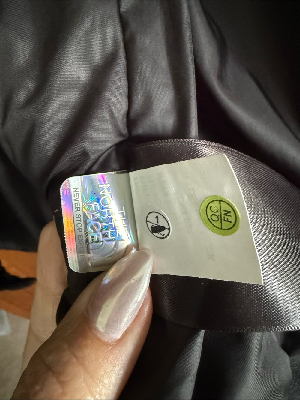 The North Face Black Women’s Triclimate Hooded Jacket - Picture 3 of 9